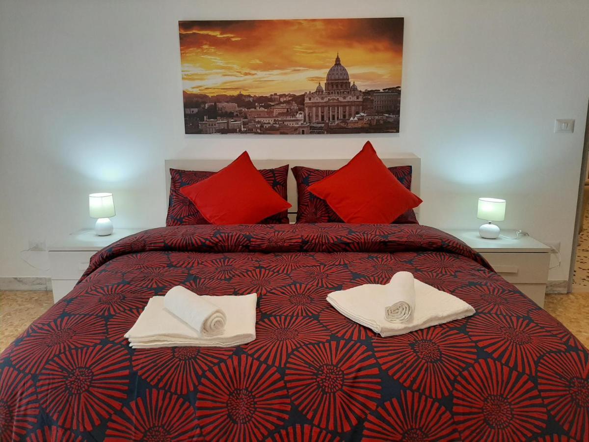 Centro Monti Tiburtini B&B Roma Bagian luar foto