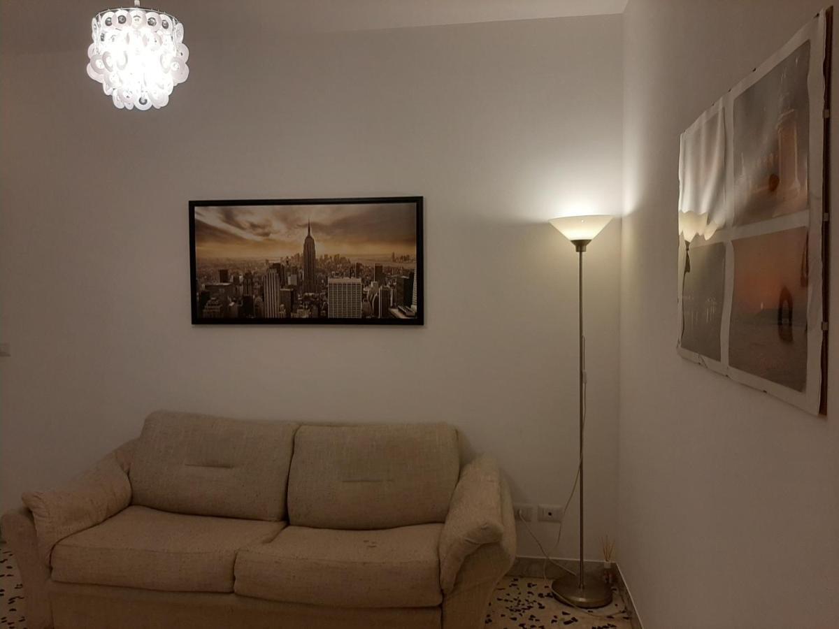 Centro Monti Tiburtini B&B Roma Bagian luar foto